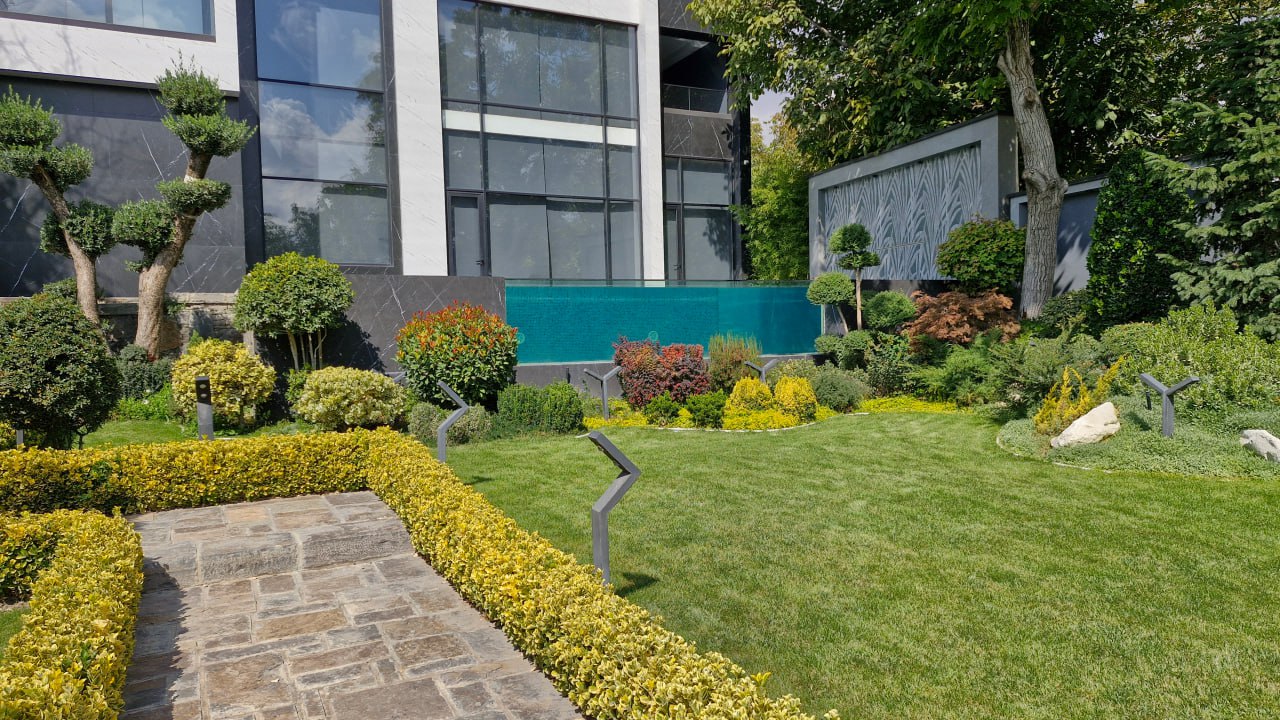 راهکارهای پیشگیری از نشتی استخر شیشه ای